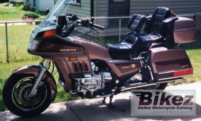1986 Honda GL 1200 DX Gold Wing photo